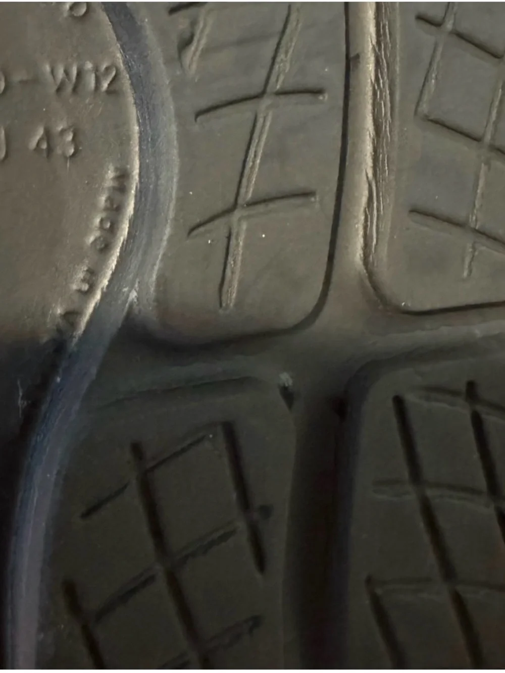 OOFOS OOriginal Sandal mens size 10 /women’s 12